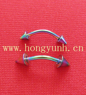 【鼻钉<em>唇钉</em>耳钉】_打鼻钉的<em>照片</em>_刚打耳洞要