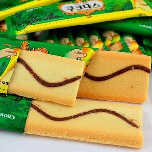  72g盒装 韩国进口零食 Crown可拉奥咖啡夹心蛋卷饼干可瑞安