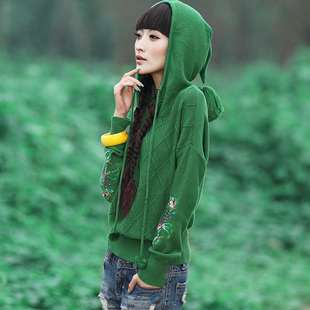  裂帛秋装绣花蝙蝠长袖菱形提花连帽套头毛衣23160038林间精灵