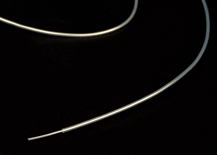 U.S.A V-CAP Single crystal silver wire ( 0.5/1mm diameter) Teflon insulation Cut any lengthin the Audio appliances , Video Appliance Parts , Wire category - from Buy2taobao.com to provide professional Taobao agent buy service