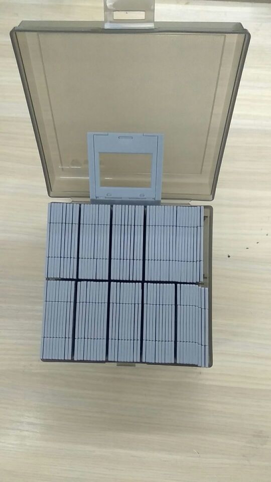 香港holga相機135膠卷底片片夾專用觀片器配套隨意放片框特價在類目 3C數碼配件, 數碼周邊, 其它電池中 - 來自Buy2taobao.com提供專業的淘寶代購服務