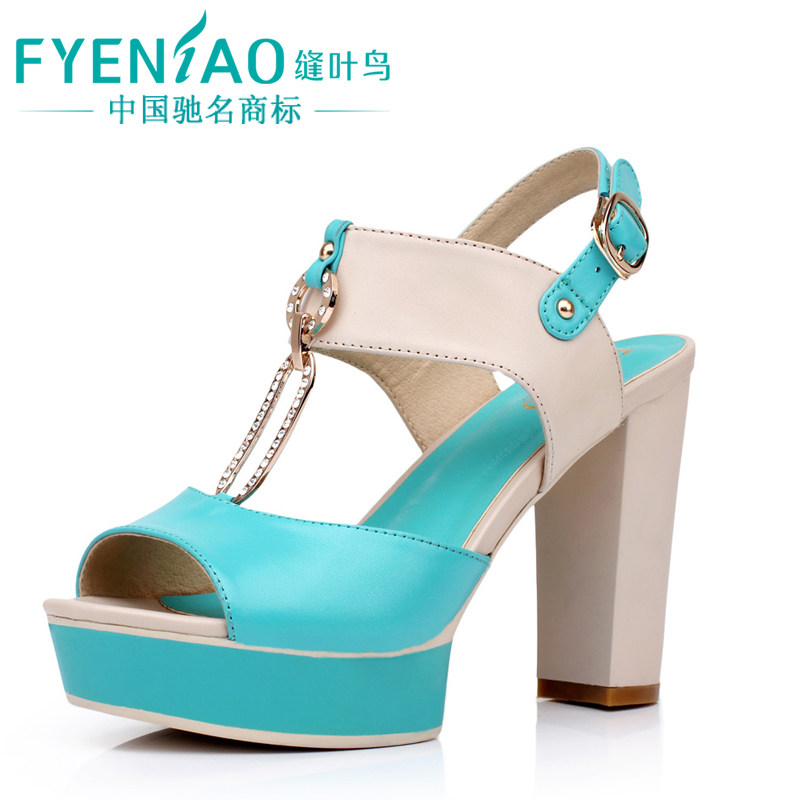 Women high heel sandals
