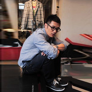  余文乐上身 Levi's/李维斯 男式直筒型牛仔裤 00504-0159专柜999