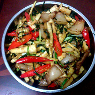  新鲜蔬菜野菜农家菜新鲜竹笋鲜笋棉芯笋金竹笋现采小春笋