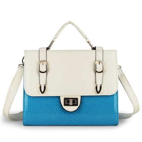 刺绣翻领短外套搭配蕾丝<em>渐变短裤</em> - 穿衣<em>百搭</em> 