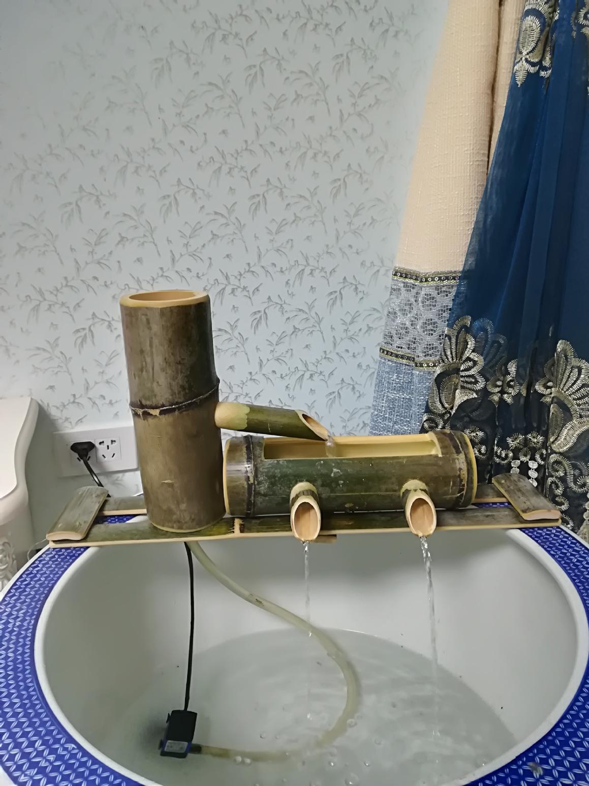 竹子流水 鱼缸过滤器 竹筒流水鱼缸石槽鱼池装饰摆件 竹子过滤器在类目 宠物/宠物食品及用品, 水族世界, 鱼缸等水族设备, 过滤设备中 - 来自Buy2taobao.com提供专业的淘宝代购服务