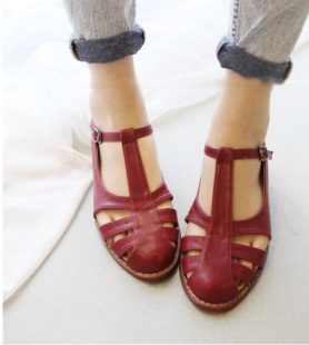  新品 欧美站甜美日系森女复古风平底凉鞋 缕空T型罗马鞋 玛丽珍鞋