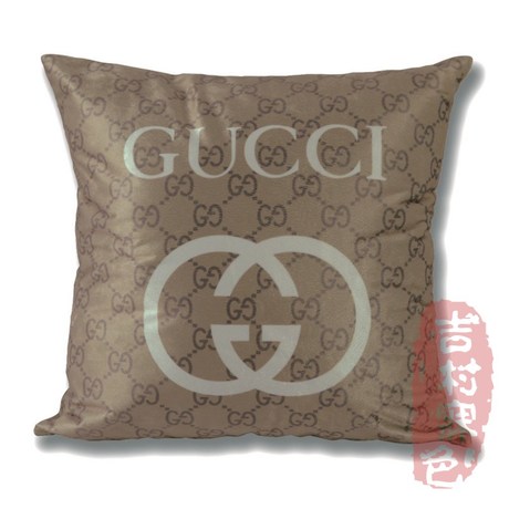 古瓷Gucci 经典花纹 潮流抱枕 汽车沙发靠垫腰