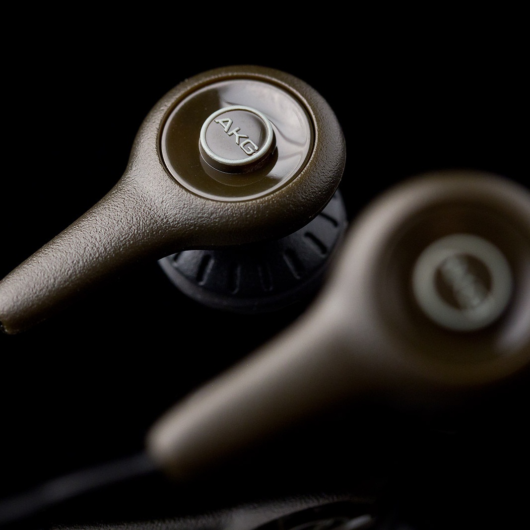 akg耳机k309哪个好?akg耳机k309价格,akg耳