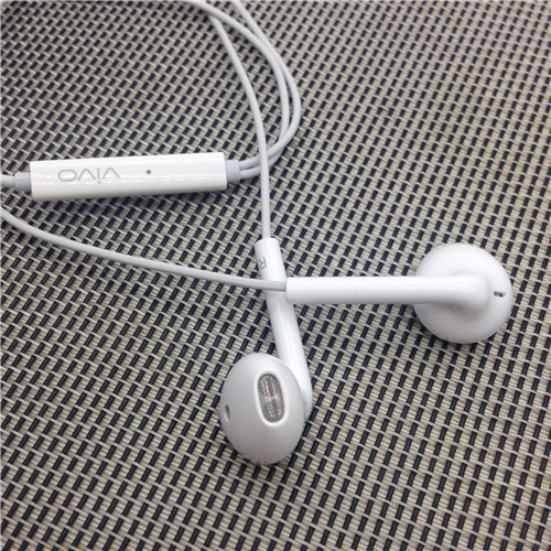 原装 xe680半入耳式通话耳机线控耳机美标手机通用|msdalam kategori Peralatan Audio-visual, Fon Kepala (gandum) - dari Buy2taobao.com untuk memberikan perkhidmatan ejen Taobao profesional membeli