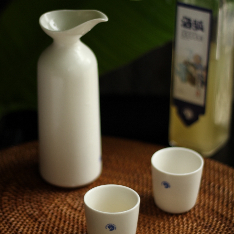 包郵!酒狐 分酒器 啞光釉 匠心之作 1壺4盞 父親節禮物在類目 餐飲具, 酒壺/酒杯/酒具, 家用酒壺中 - 來自Buy2taobao.com提供專業的淘寶代購服務