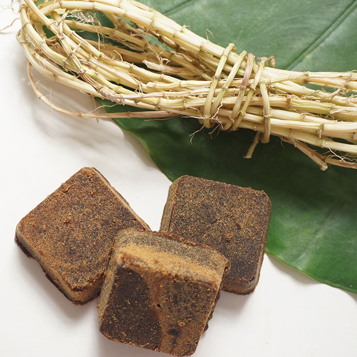 半饱良味|姜母黑糖 姜丝红糖块 传统熬制 罐装300g 两件包邮在类目 粮油米面/南北干货/调味品, 调味品/果酱/沙拉, 日常调味品, 食糖中 - 来自Buy2taobao.com提供专业的淘宝代购服务