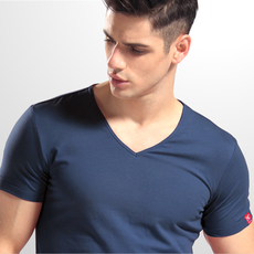 Color sólido V-cuello de la manga corta de verano Hombres Superpipe de camiseta de manga corta de actualización Camisa delgada coreana modales de los hombres que basa Color sólido V-cuello de la manga corta de verano Hombres Superpipe de camiseta de manga corta de actualización Camisa delgada coreana modales de los hombres que basa