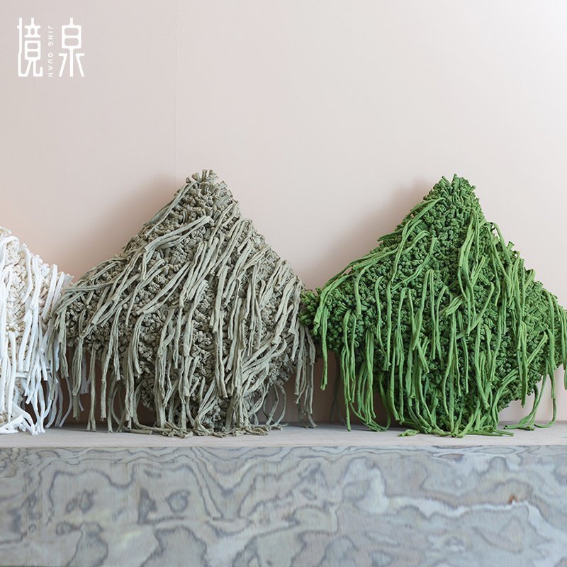 境泉 纯手工制作毛绒抱枕沙发靠垫子 泰国高档腰枕办公椅装饰靠枕在类目 居家布艺, 靠垫/抱枕中 - 来自Buy2taobao.com提供专业的淘宝代购服务