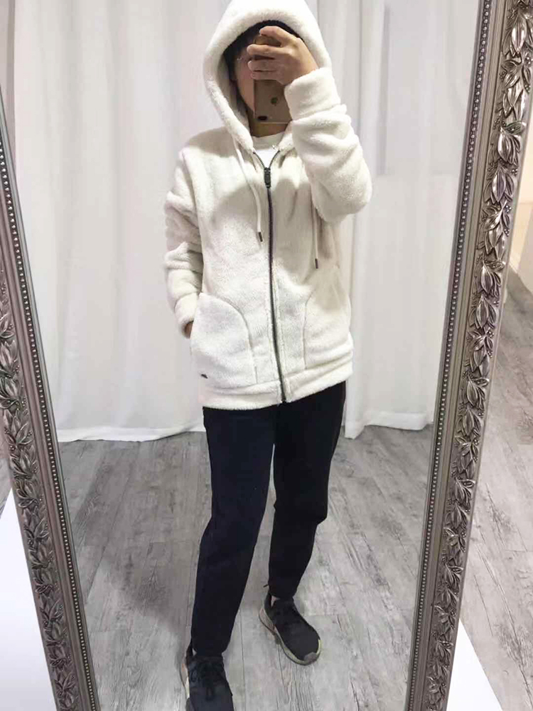 搬倉出清 韓國單女裝 冬款加厚毛絨外套 保暖性很好 女士熊外套在類目 女裝/女士精品, 衛衣/絨衫中 - 來自Buy2taobao.com提供專業的淘寶代購服務