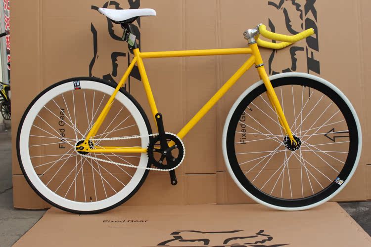 Шоссейный велосипед DEX R3 2013 Fixed Gear Шоссейный велосипед DEX R3 2013 Fixed Gear