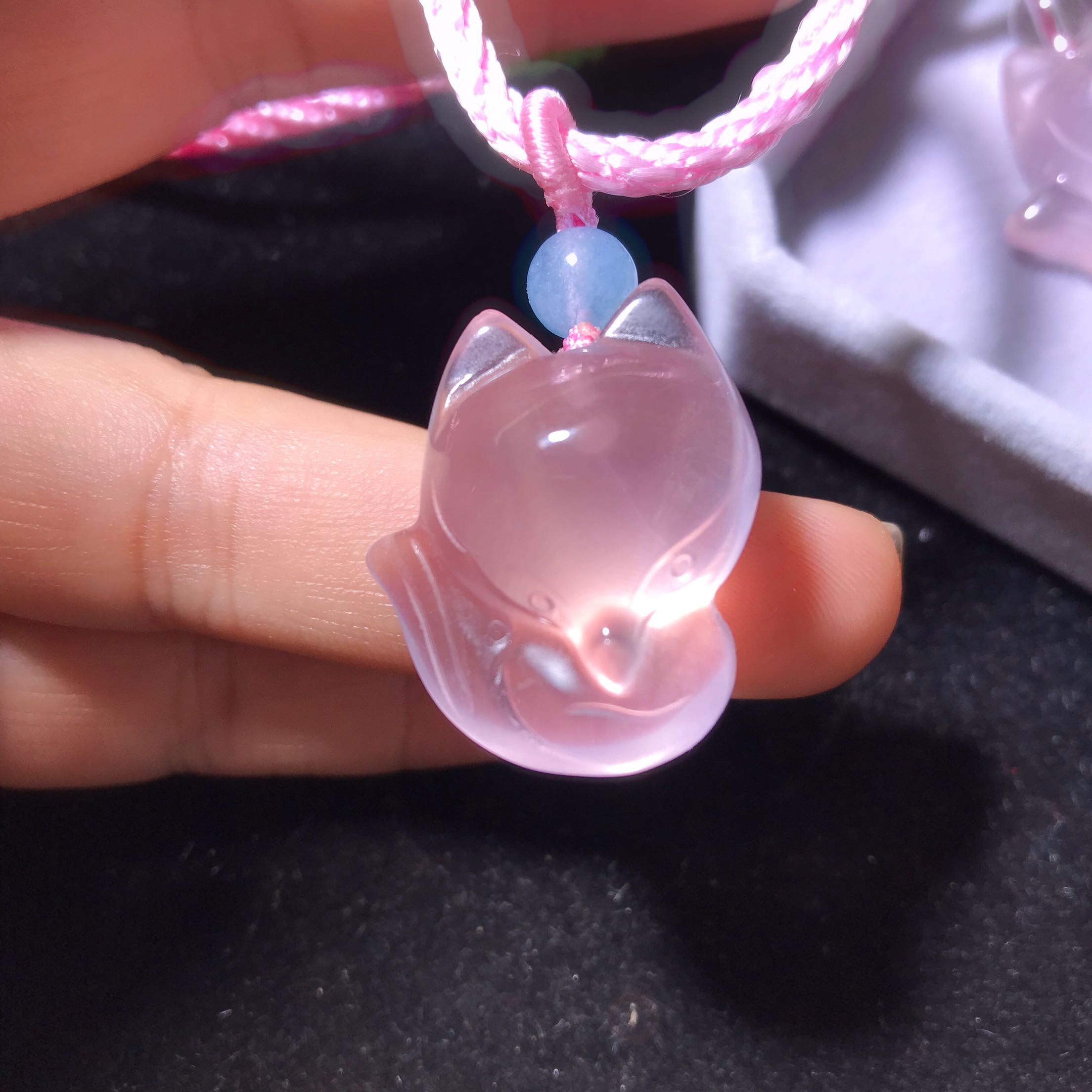 捡漏特价天然粉晶狐狸狐仙吊坠芙蓉石女招桃花旺爱情精致礼物可爱在类目 饰品/流行首饰/时尚饰品新, 项坠/吊坠中 - 来自Buy2taobao.com提供专业的淘宝代购服务