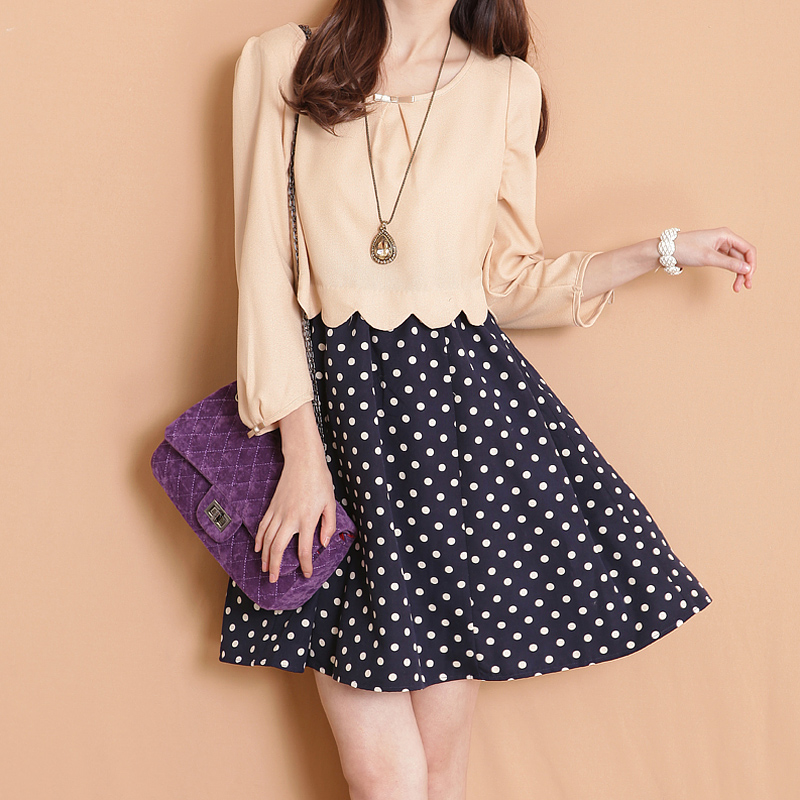 假两件波浪七分袖连...