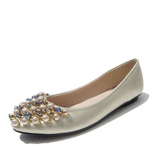  春新款水钻真皮鞋垫尖平底单鞋女婚鞋平跟工作鞋船鞋有大小码