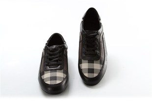  欧美外贸品牌BURBERRY新款代购特价 真牛皮格纹系带休闲男板鞋