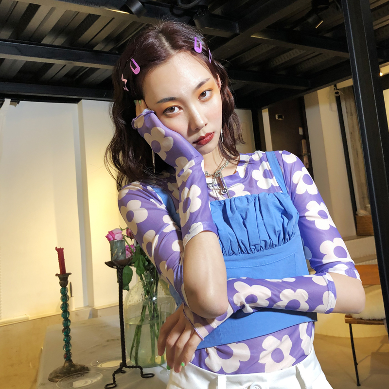 work clothes camisole Exorcism Sense of design student Easy fresh Show thin have cash less than that is registered in the accounts A small minority vestin the Women's clothing/Boutique , Vest harness category - from Buy2taobao.com to provide professional Taobao agent buy service