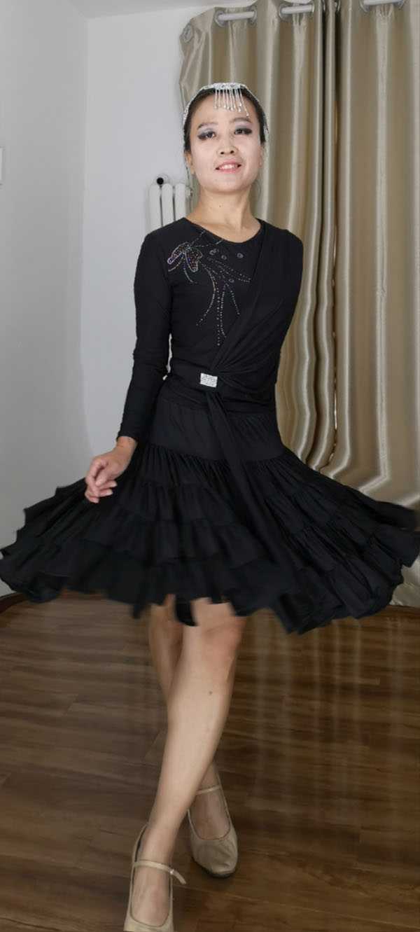 square dance skirt Stitching models Big swing skirt Short skirt Latin Exercise Skirtin the Sports/Yoga/Fitness/Fans supplies , Dance/Aerobics/Gymnastics , Latin , Latin Bottoms category - from Buy2taobao.com to provide professional Taobao agent buy service