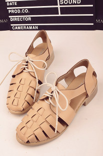  英伦学院风前系带镂空编织皮复古凉鞋 新款休闲罗马鞋森女系单鞋