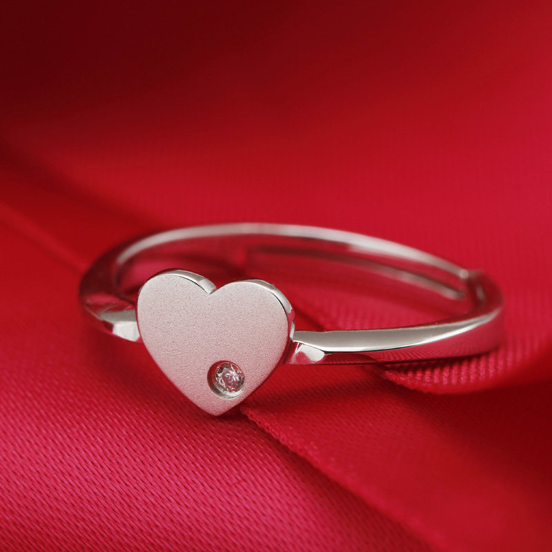 久爱 925纯银 <em>钻石戒指 女</em> 心动钻戒 情侣戒指 