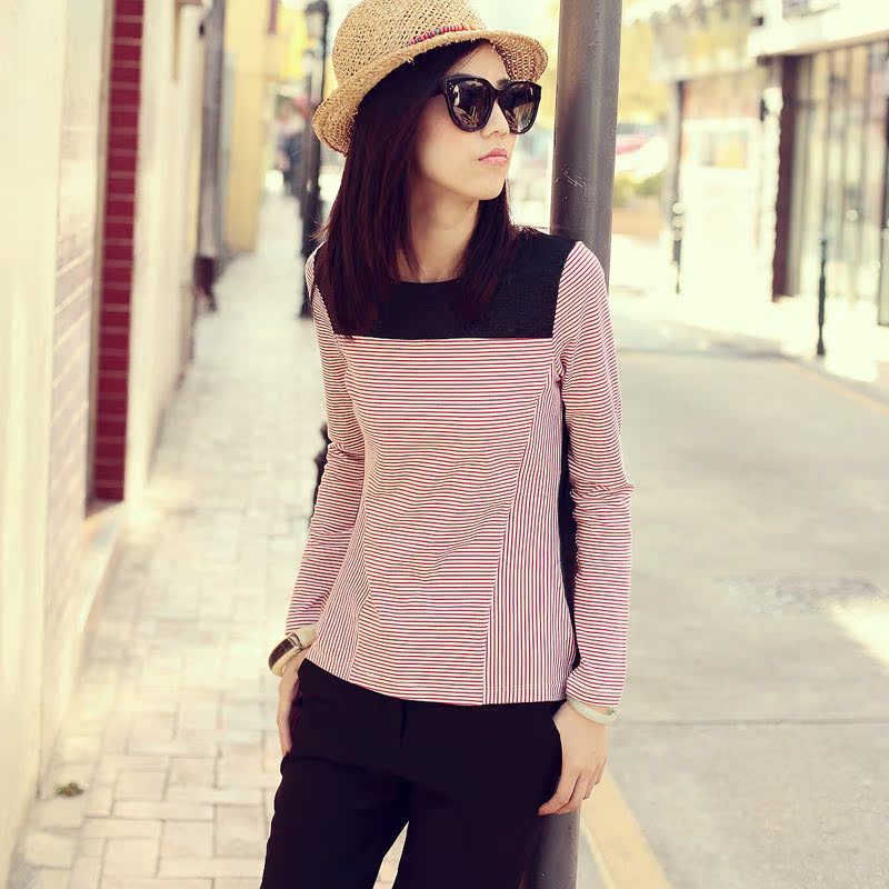 韩版拼接条纹打底...