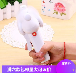 人氣大白風扇手壓噴水霧制冷手動手搖DIY便攜迷妳全場任選6款包郵在類目 居家日用, 扇/迷你風扇/配件/冰墊/冰貼, 迷你風扇中 - 來自Buy2taobao.com提供專業的淘寶代購服務