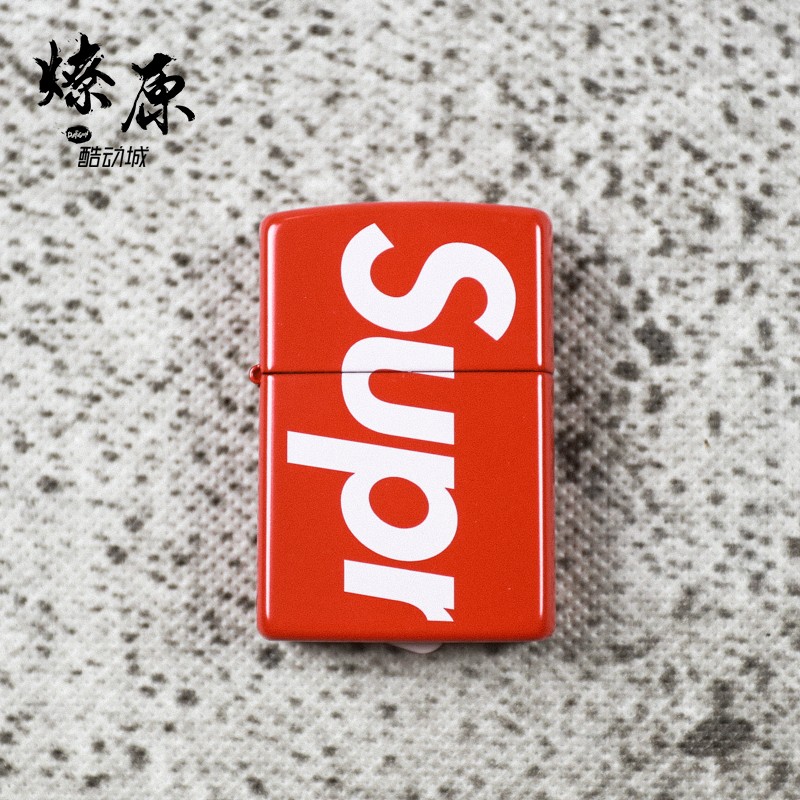 燎原装备 Supreme Shiny Red Logo Zippo 18SS 联名 大LOGO打火机|msdalam kategori ZIPPO/Swiss Army Knife/cermin mata, pemetik api jenama dan aksesori, ZIPPO/Zippo - dari Buy2taobao.com untuk memberikan perkhidmatan ejen Taobao profesional membeli
