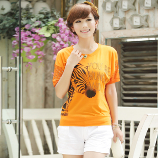  红漫红韩版新款夏季女装烫钻印花 蕾丝拼接圆领短袖T恤223297