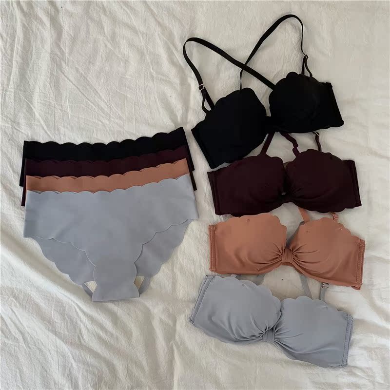 春季韩版少女无钢圈小胸聚拢文胸收副乳裹胸性感胸罩内衣内裤套装在类目 女士内衣/男士内衣/家居服, 文胸套装中 - 来自Buy2taobao.com提供专业的淘宝代购服务