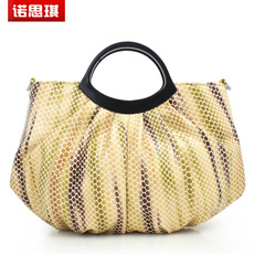 【<em>女人我最大包包</em>】<em>女人我最大包包</em>图片、价格