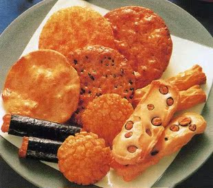 日本进口点心龟田制果穗香煎饼组合公司员工福