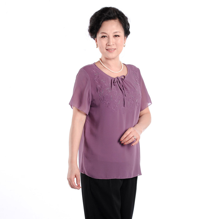包邮中老年女装短袖 天蚕丝夏季短袖t恤时尚中年妈妈短袖t恤夏装 包邮中老年女装短袖 天蚕丝夏季短袖t恤时尚中年妈妈短袖t恤夏装