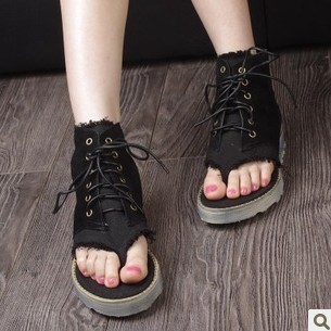  欧美风街头款 性感夹趾凉鞋平底女士夏季女鞋牛仔复古风松糕鞋女