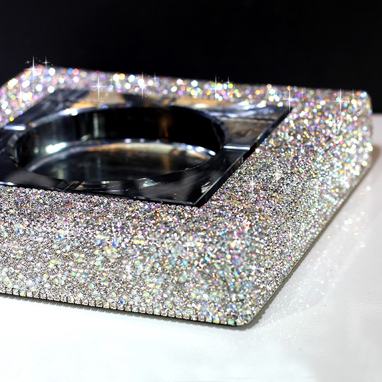 Luxurious Diamond Crystal glass ashtray high-grade Full bore a living room tea table ashtray Office hotel European stylein the Home accessories , Decorative items , Decorative ashtray category - from Buy2taobao.com to provide professional Taobao agent buy service