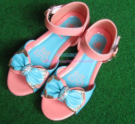 女童皮凉鞋女童鞋儿童凉鞋新款公主鞋甜甜女生