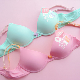 节不休!欧洲名品可爱 少女圆点彩色小胸<em>文胸7</em>