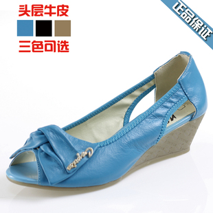  凉鞋女坡跟鱼嘴鞋新款真皮平底OL花朵女鞋妈妈鞋子韩版女潮鞋