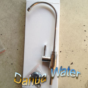 净水器纯水机通用配件 2分大弯 豪华龙头 3M净水机通用在类目 厨房电器, 厨房家电配件, 净水/饮水机配件耗材中 - 来自Buy2taobao.com提供专业的淘宝代购服务