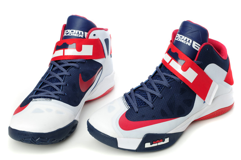 詹姆斯6代战靴nike哪种好?詹姆斯6代战靴nike