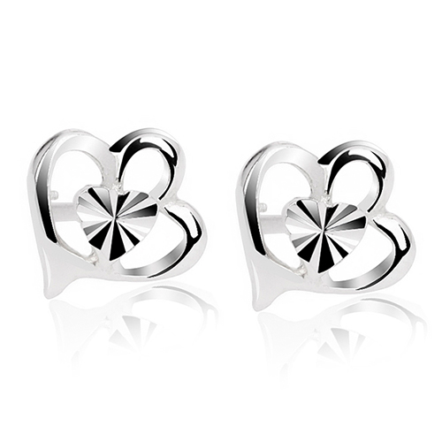 可爱心心相印耳饰...