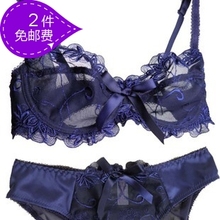 Комплект нижнего белья OTHER 9075 406 OTHER / Other OTHER / Other S, М, L, XL Плавки Обычная 3/4 Верх тонкий, низ толстый Съемные бретели Застёжка сзади Нет вкладок На косточках V-образный вырез Эффект "пуш-ап" Полиэстер Хлопок Лайкра Бутоньерки Кружево Лето Для молодых девушек Роскошный и благородный стиль