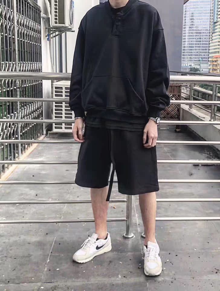 三兄弟19ss 3D镭射吊卡 FOG主线纯色高端情侣款短裤在类目 运动服/休闲服装, 运动裤, 运动中长裤/短裤中 - 来自Buy2taobao.com提供专业的淘宝代购服务