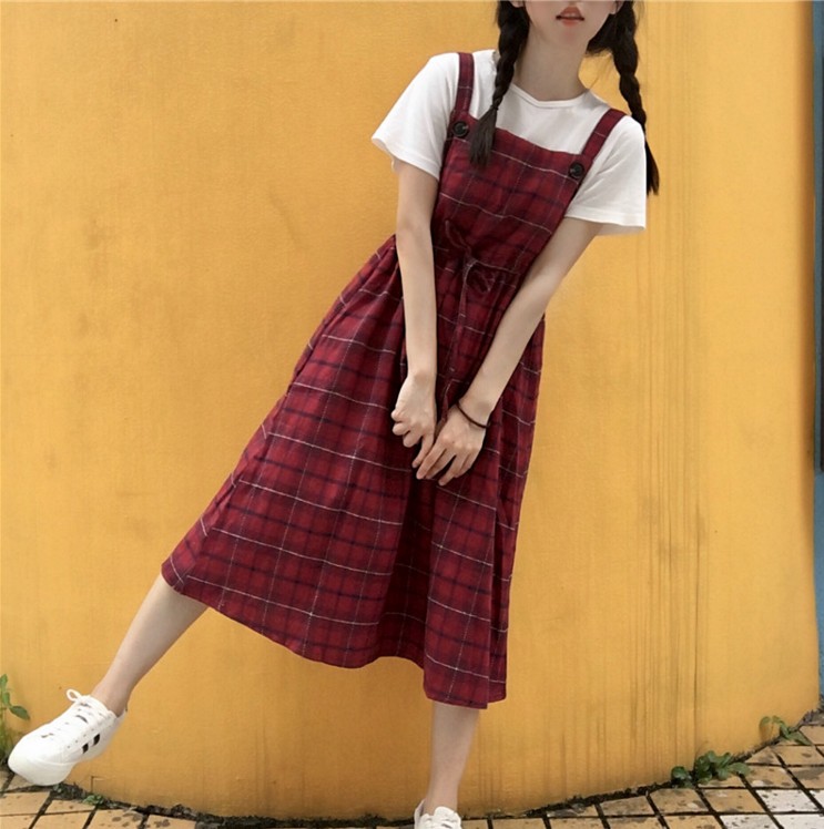 韓版小清新學院風吊帶長裙連衣裙女學生文藝森系長款過膝背帶裙子在類目 女裝/女士精品, 連衣裙中 - 來自Buy2taobao.com提供專業的淘寶代購服務
