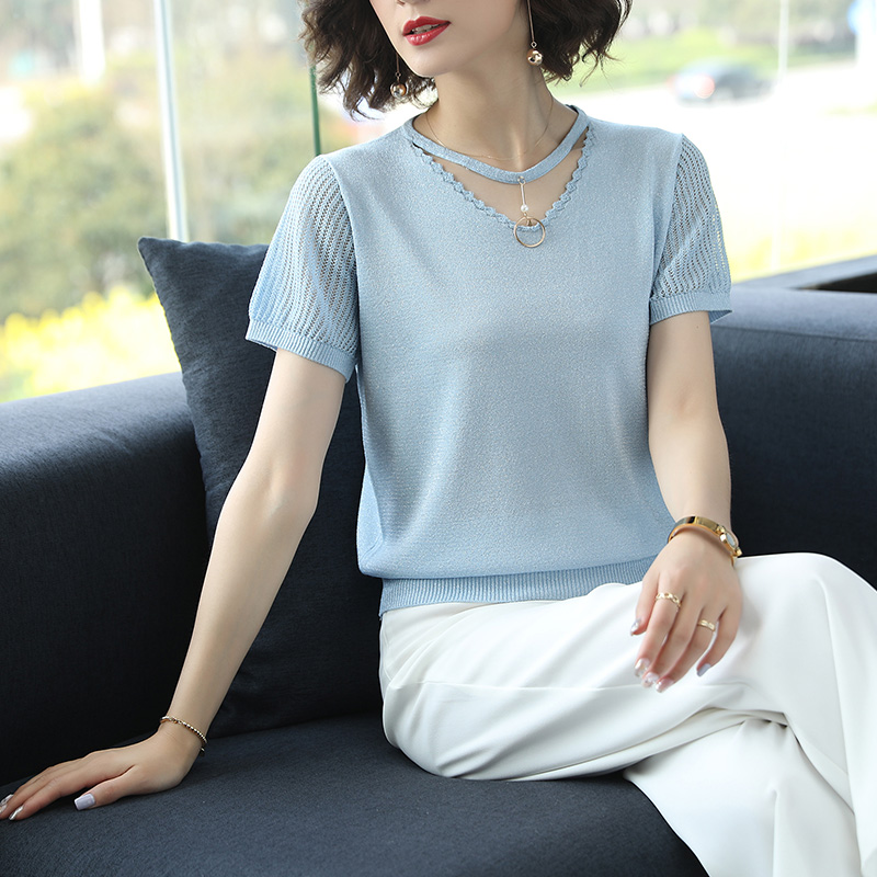 冰丝针织打底衫女装2019年新款春装潮毛衣女春秋v领上衣镂空薄款在类目 女装/女士精品, 毛衣中 - 来自Buy2taobao.com提供专业的淘宝代购服务