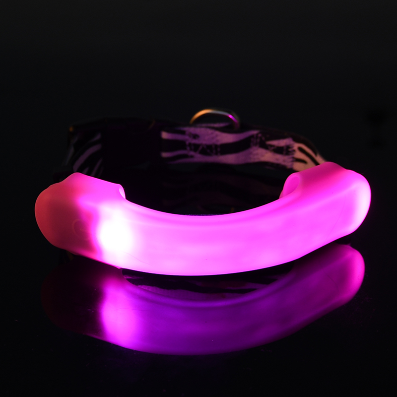 比熊夜光脖圈led绑带光项圈饰品 泰迪金狗硅胶绑带宠物颈圈发在类目 宠物/宠物食品及用品, 宠物服饰及配件, 挂饰/挂牌中 - 来自Buy2taobao.com提供专业的淘宝代购服务