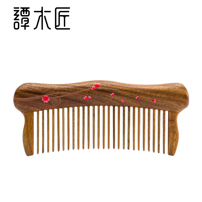 譚木匠禮盒鑲齒梳幸福 玉檀木梳子 美發梳 隨身梳 創意禮物在類目 家庭/個人清潔工具, 個人洗護清潔用具, 梳子/便攜用鏡, 梳子/化妝梳/按摩梳中 - 來自Buy2taobao.com提供專業的淘寶代購服務